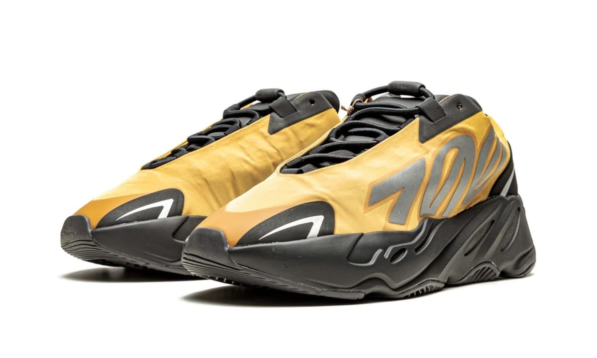 Yeezy 700 MNVN Honey Flux - MNR Sneakers