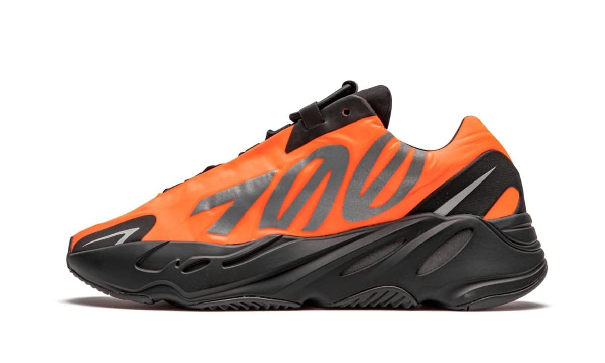 Yeezy 700 MNVN Orange - MNR Sneakers