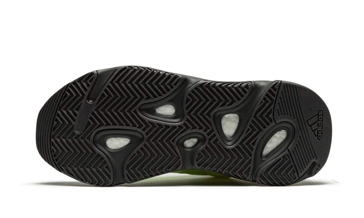 Yeezy 700 MNVN Phosphor - MNR Sneakers