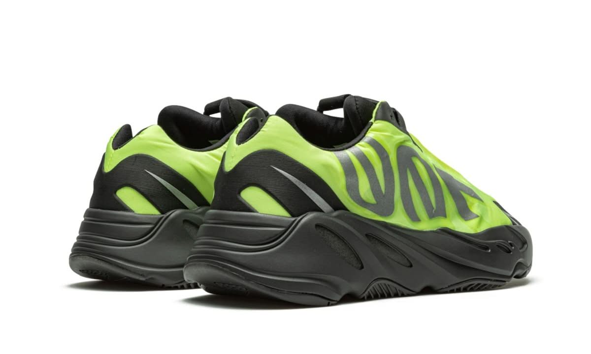 Yeezy 700 MNVN Phosphor - MNR Sneakers