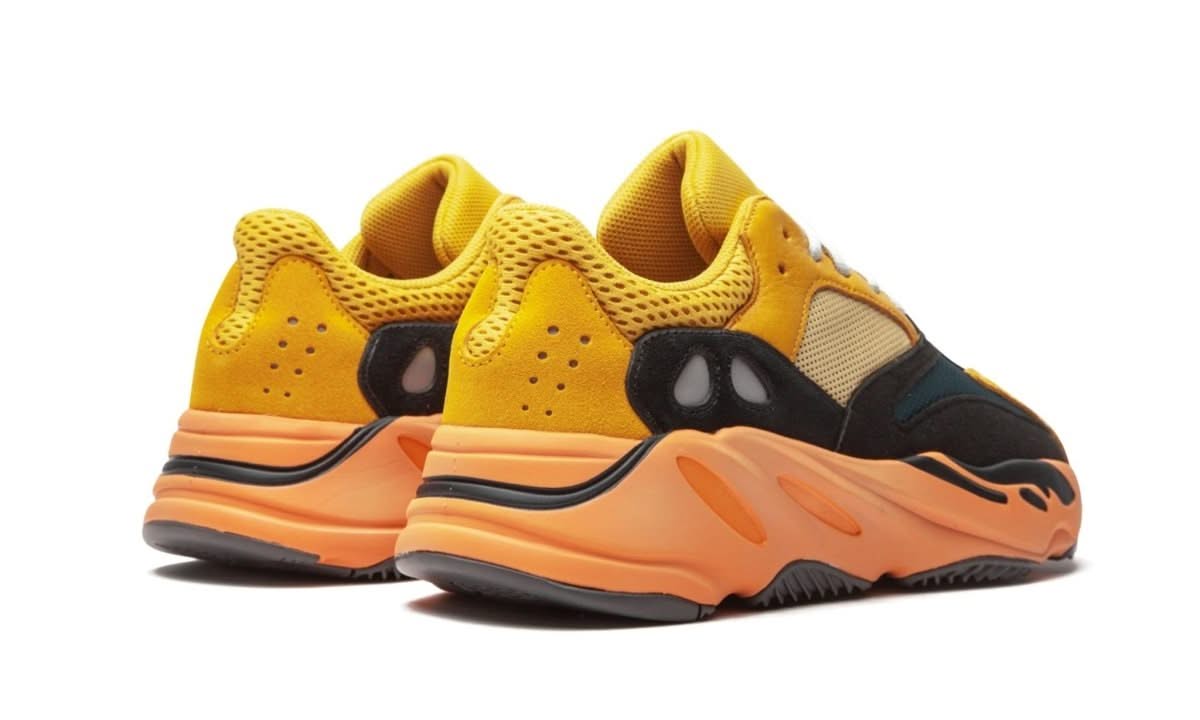 Yeezy 700 Sun - MNR Sneakers