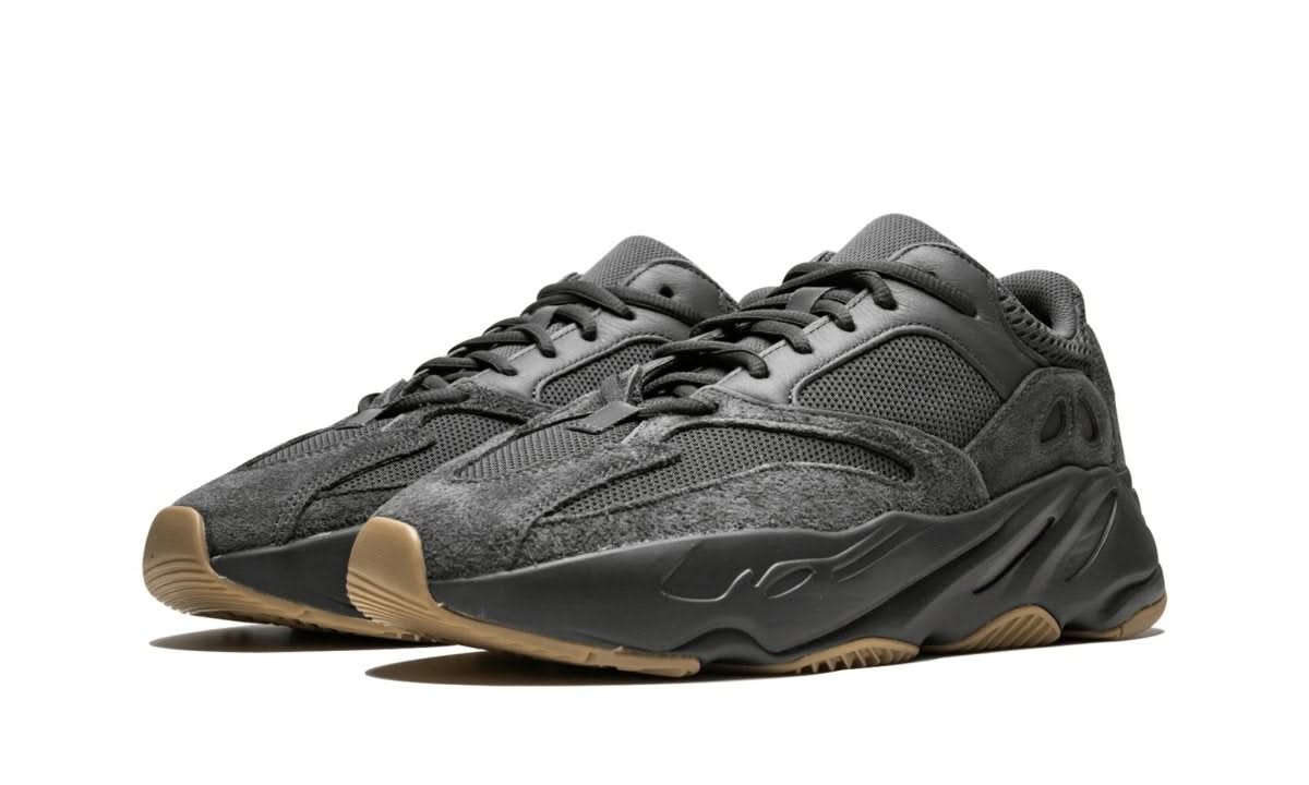 Yeezy 700 Utility Black - MNR Sneakers