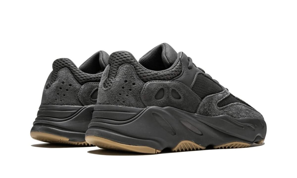 Yeezy 700 Utility Black - MNR Sneakers