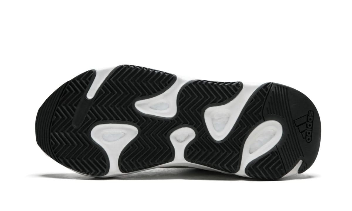 Yeezy 700 V2 Static - MNR Sneakers