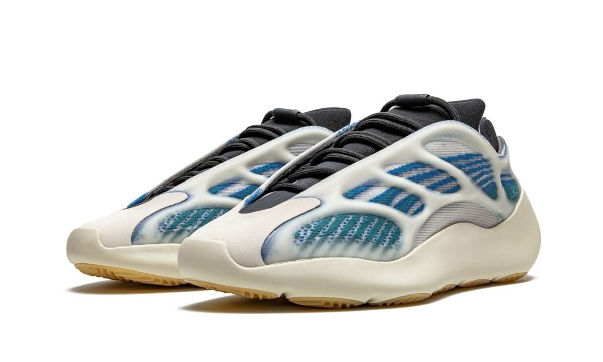 Yeezy 700 V3 Kyanite - MNR Sneakers