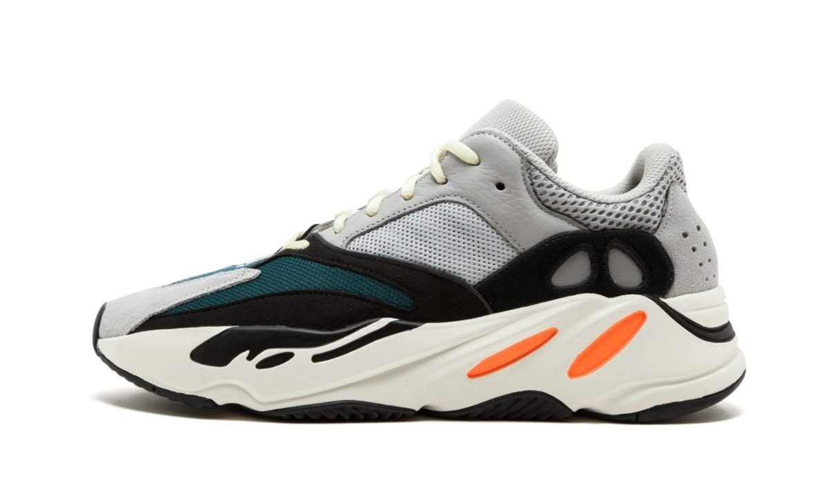 Yeezy 700 Wave Runner Solid Grey - MNR Sneakers