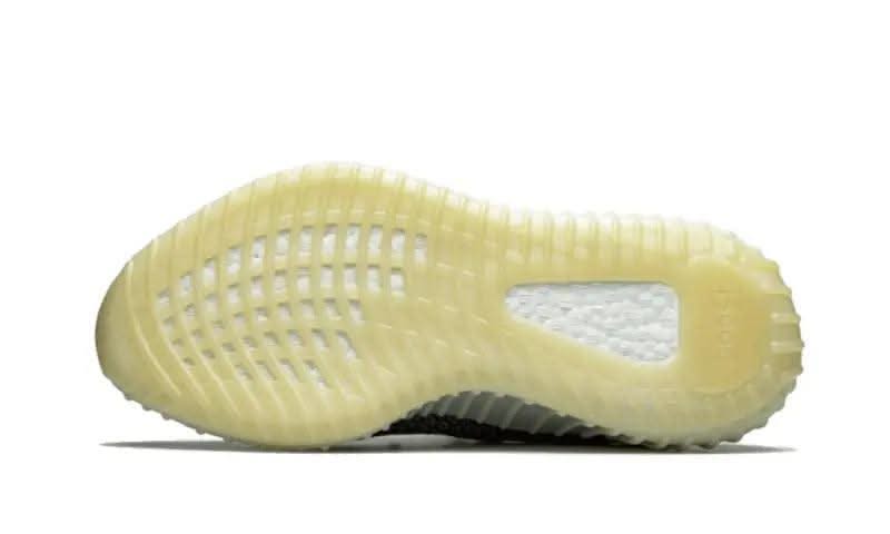 Yeezy Boost 350 V2 Carbon - MNR Sneakers
