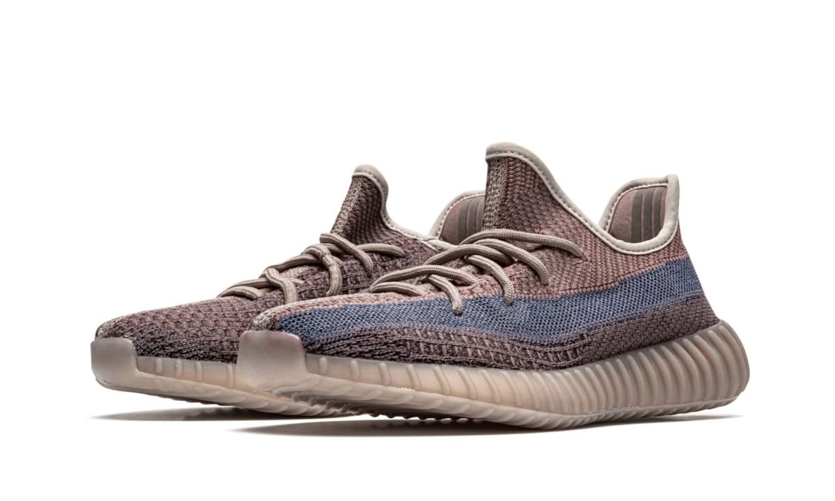 Yeezy Boost 350 V2 Fade - MNR Sneakers