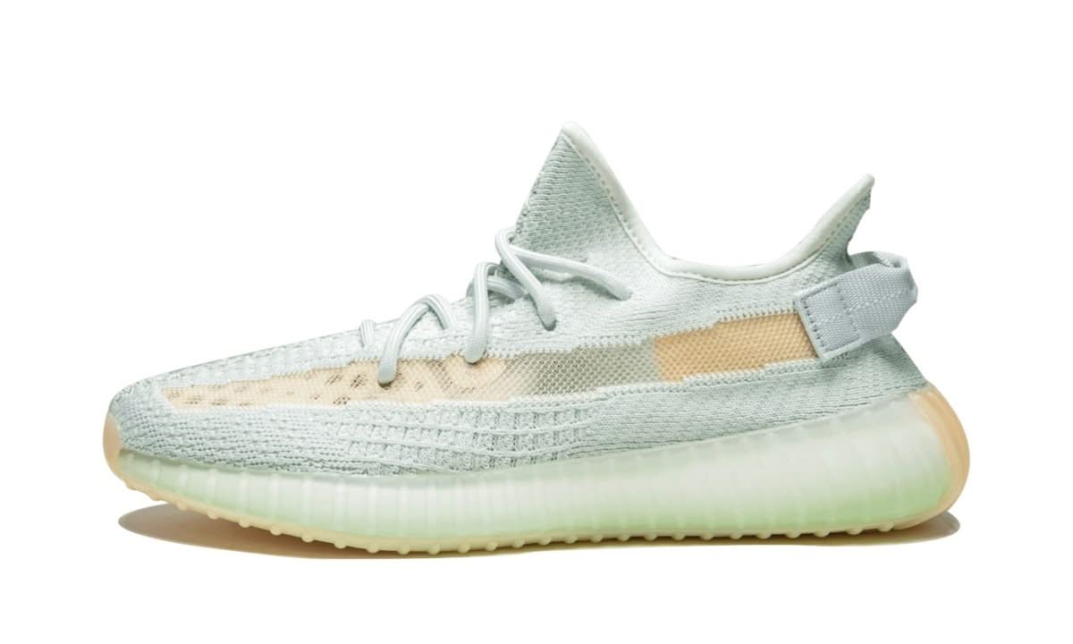 Yeezy Boost 350 V2 Hyperspace - MNR Sneakers