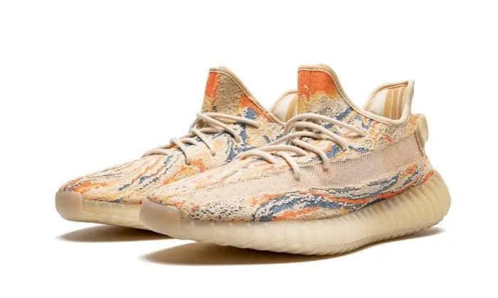 Yeezy Boost 350 V2 MX Oat - MNR Sneakers