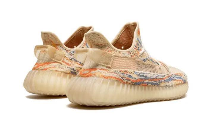 Yeezy Boost 350 V2 MX Oat - MNR Sneakers