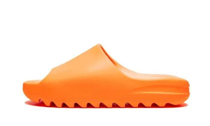 Yeezy Slide Enflame Orange - MNR Sneakers