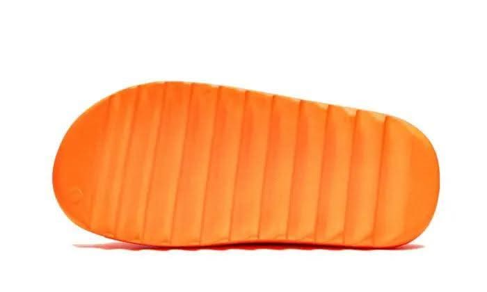 Yeezy Slide Enflame Orange - MNR Sneakers