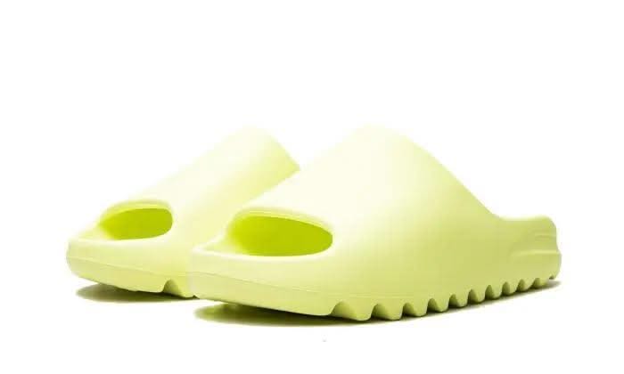 Yeezy Slide Glow Green - MNR Sneakers