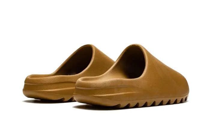 Yeezy Slide Ochre - MNR Sneakers