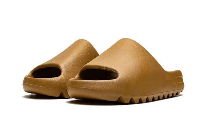 Yeezy Slide Ochre - MNR Sneakers