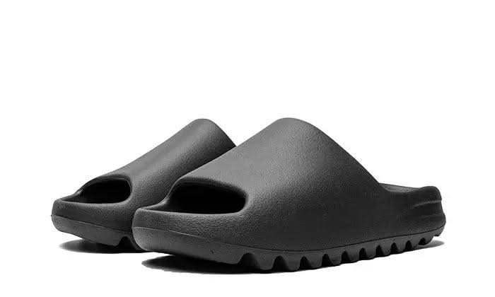 Yeezy Slide Onyx - MNR Sneakers