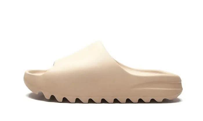 Yeezy Slide Pure (Restock Pair) - MNR Sneakers