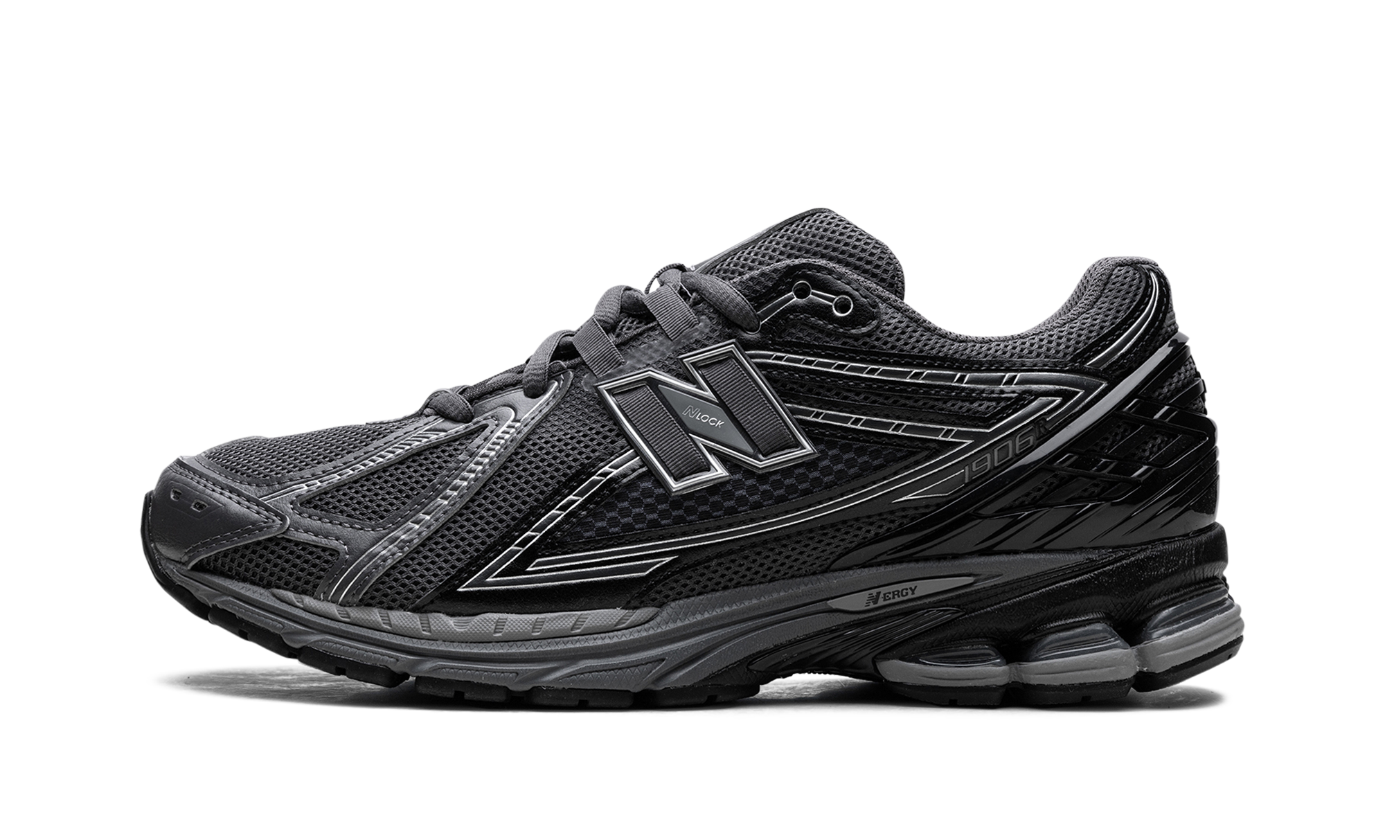 1906R Magnet - MNR Sneakers
