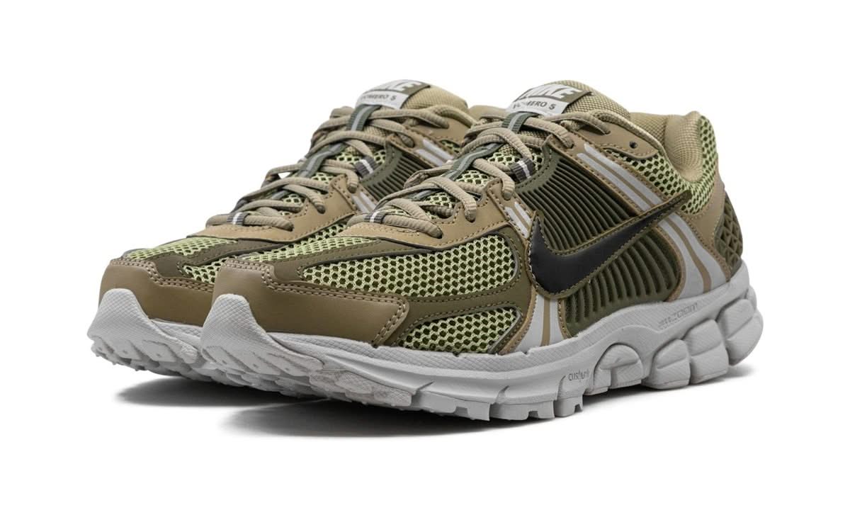 Zoom Vomero 5 Neutral Olive - MNR Sneakers