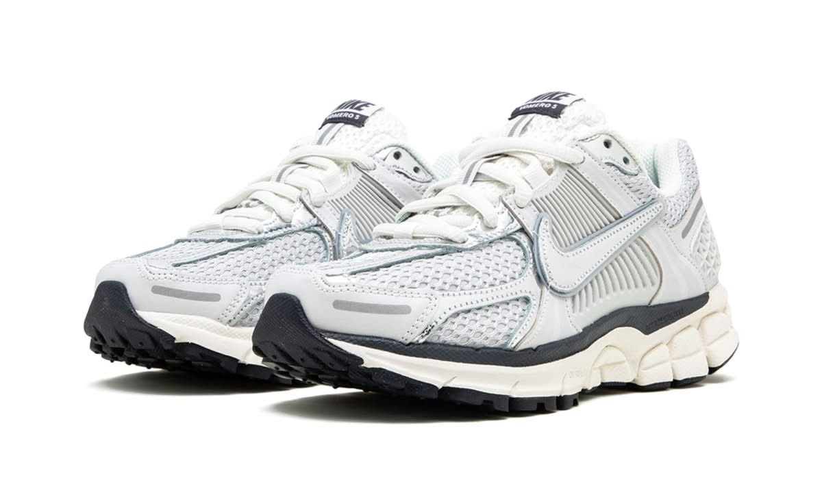 Zoom Vomero 5 Photon Dust - MNR Sneakers