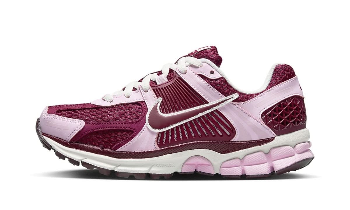 Zoom Vomero 5 Pink Foam Team Red - MNR Sneakers