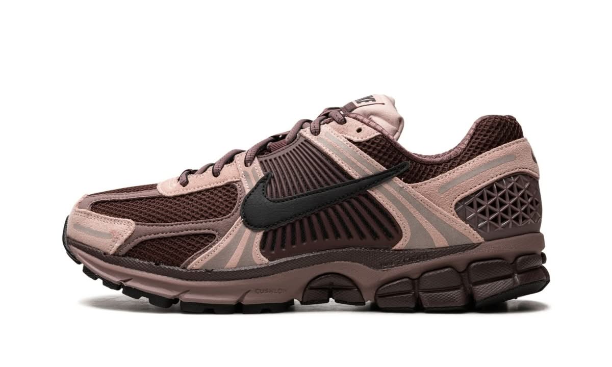 Zoom Vomero 5 Plum Eclipse - MNR Sneakers