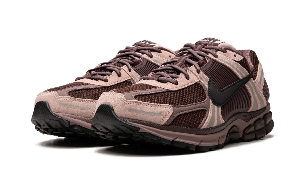 Zoom Vomero 5 Plum Eclipse - MNR Sneakers