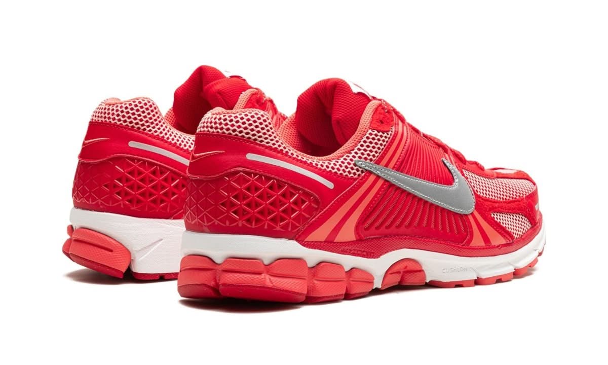 Zoom Vomero 5 SP University Red - MNR Sneakers