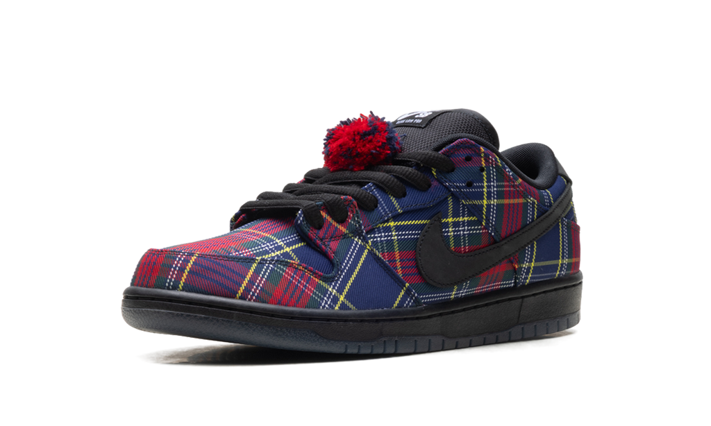 SB Dunk Low Nardwuar - II1493-600