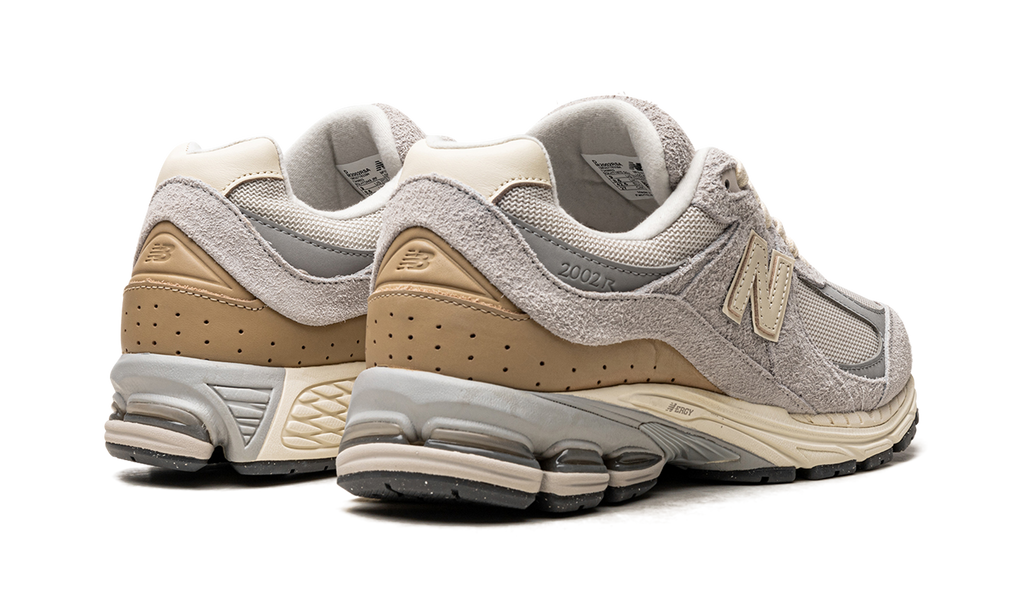 2002R Rain Cloud Angora