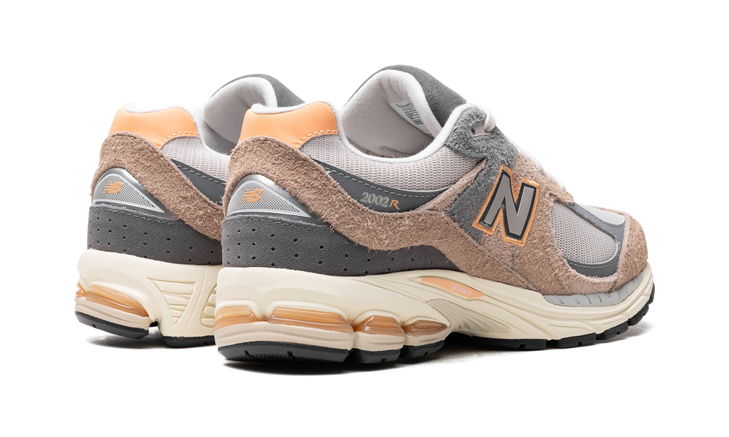 2002R Mushroom Hazy Peach