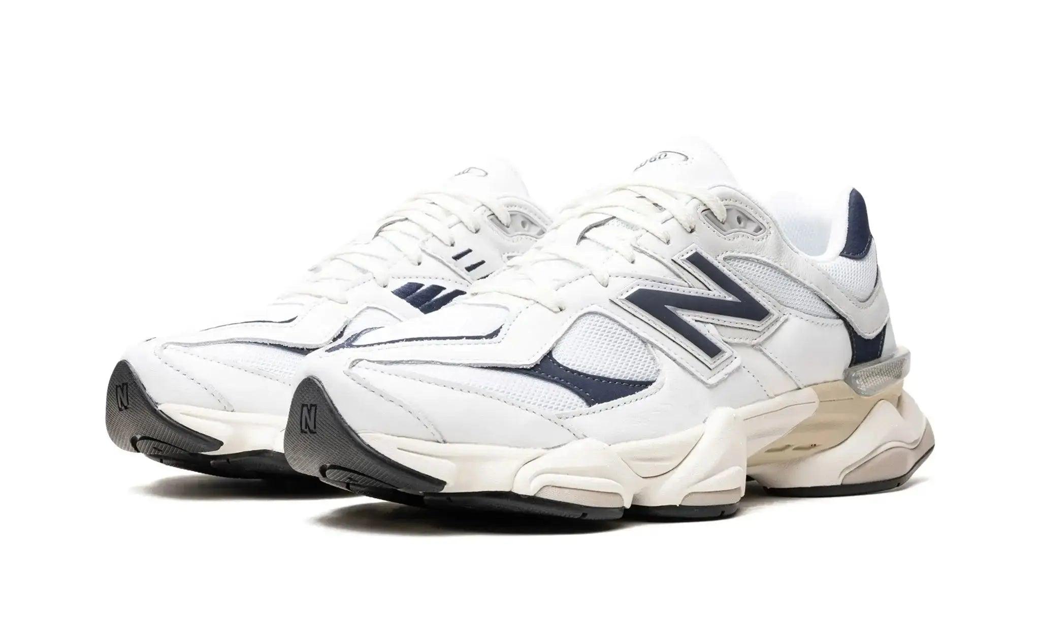 9060 White Navy - MNR Sneakers