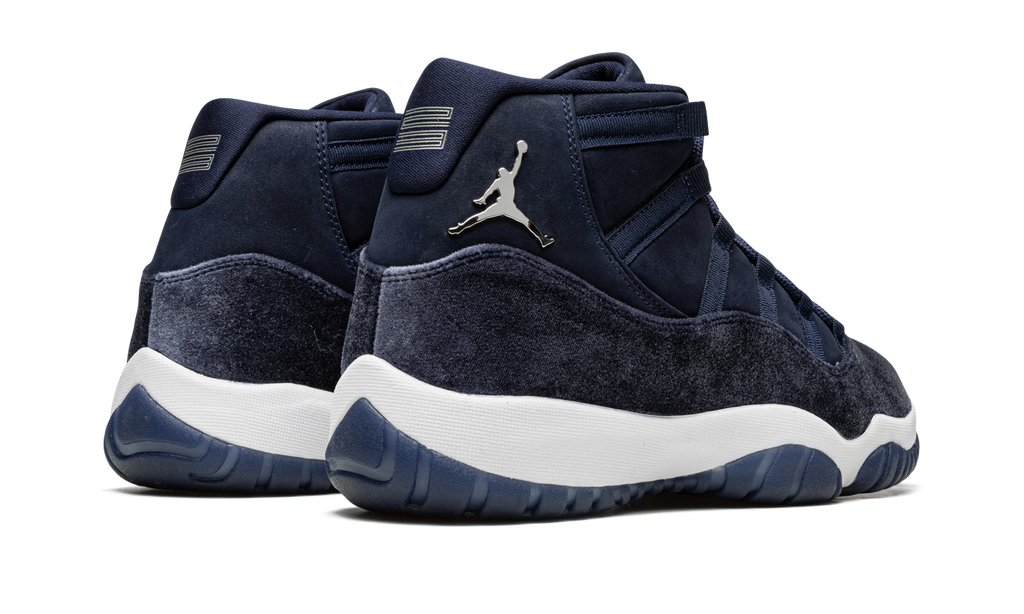 Air Jordan 11 Retro Midnight Navy - AR0715-441