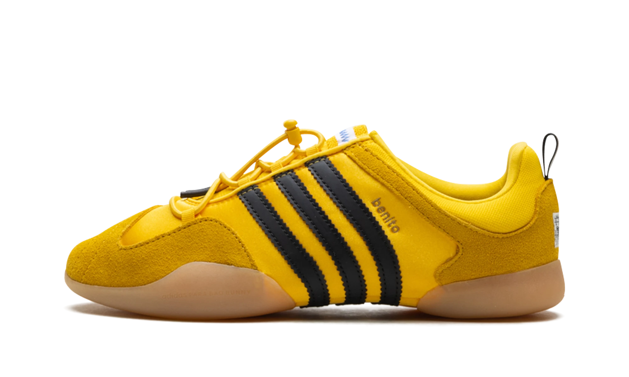 Détail du côté intérieur de la basket Adidas Ballerina Bad Bunny Bold Gold or, noir et marron.