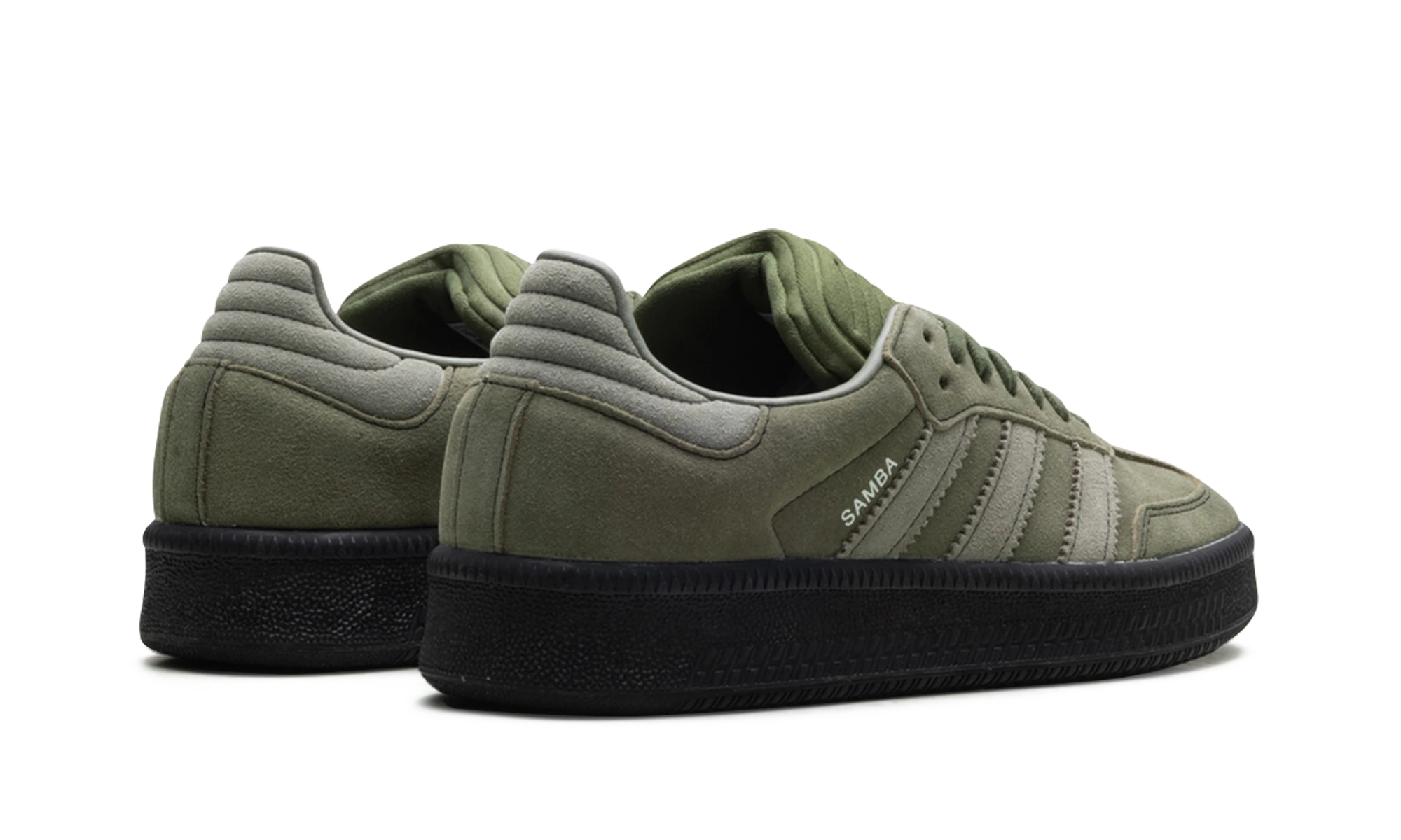 Vue arrière des talons de la Adidas Samba XLG Olive Strata.
