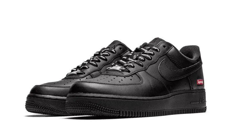 Air Force 1 Low Black Supreme