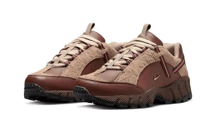 Air Humara LX Jacquemus Brown - MNR Sneakers