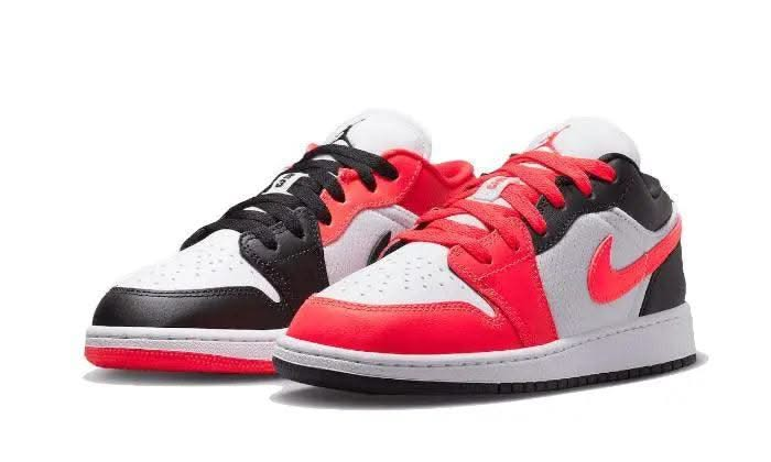 Air Jordan 1 Low Infrared 23 - MNR Sneakers