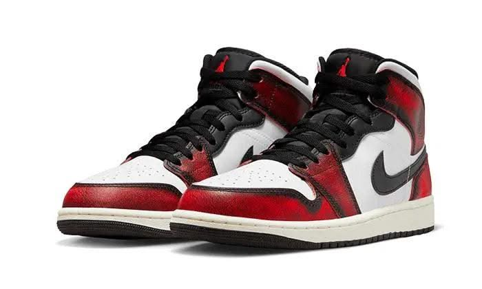 Air Jordan 1 Mid SE Wear-Away Chicago - MNR Sneakers