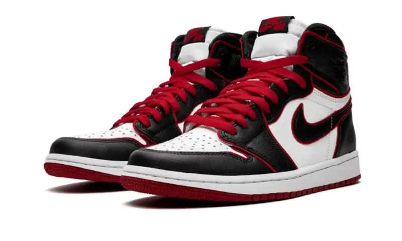 Air Jordan 1 Retro High Bloodline - MNR Sneakers