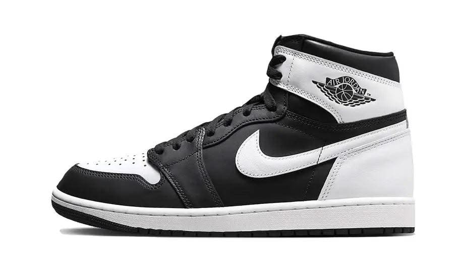 Air Jordan 1 Retro High OG Black White - MNR Sneakers