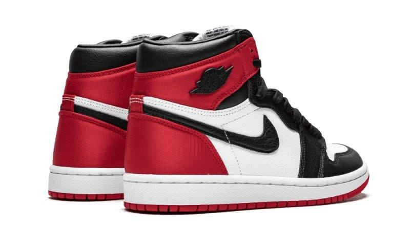 Air Jordan 1 Retro High Satin Black Toe - MNR Sneakers