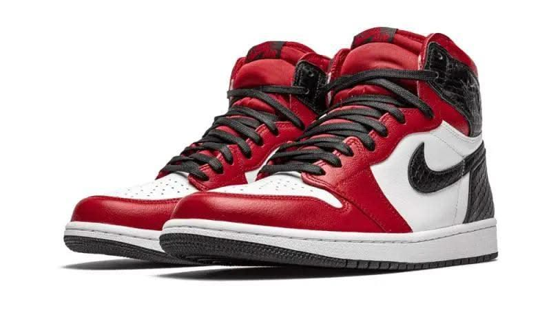 Air Jordan 1 Retro High Satin Snake Chicago - MNR Sneakers