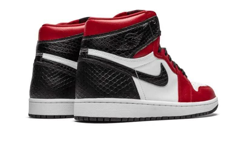 Air Jordan 1 Retro High Satin Snake Chicago - MNR Sneakers