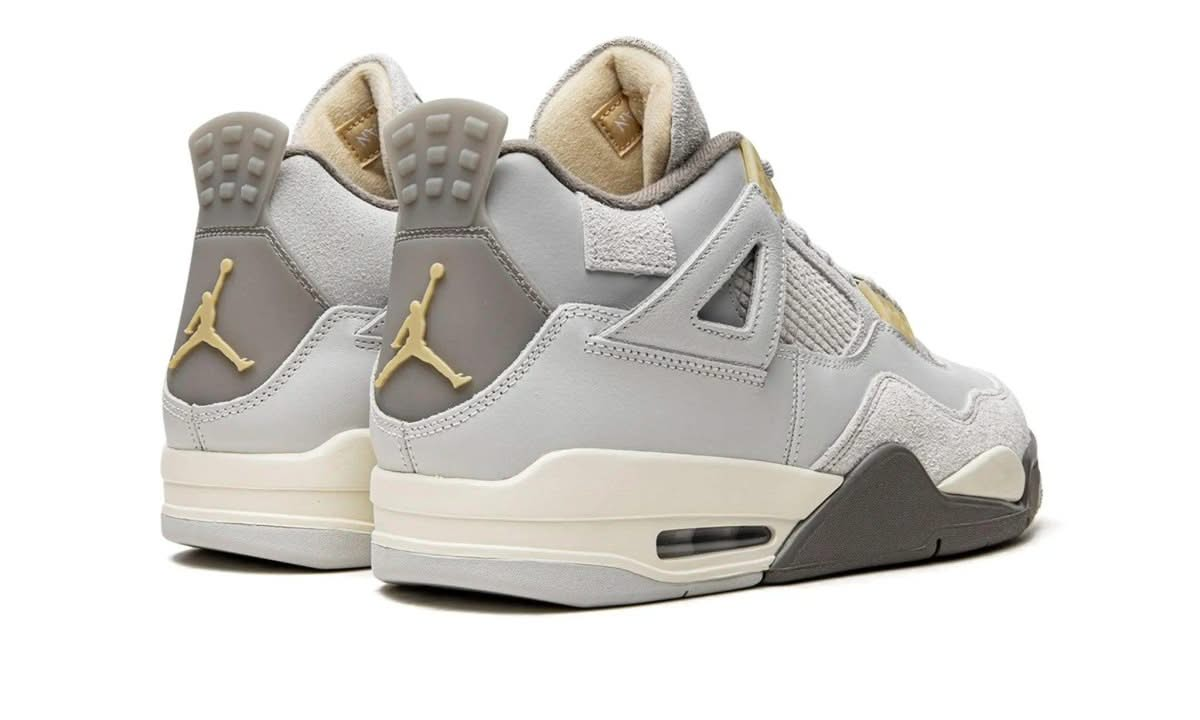 Air Jordan 4 SE Craft Photon Dust - MNR Sneakers