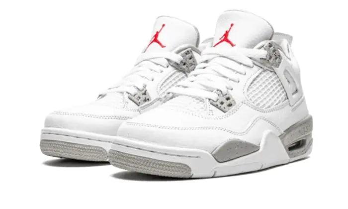 Air Jordan 4 Tech White (White Oreo)