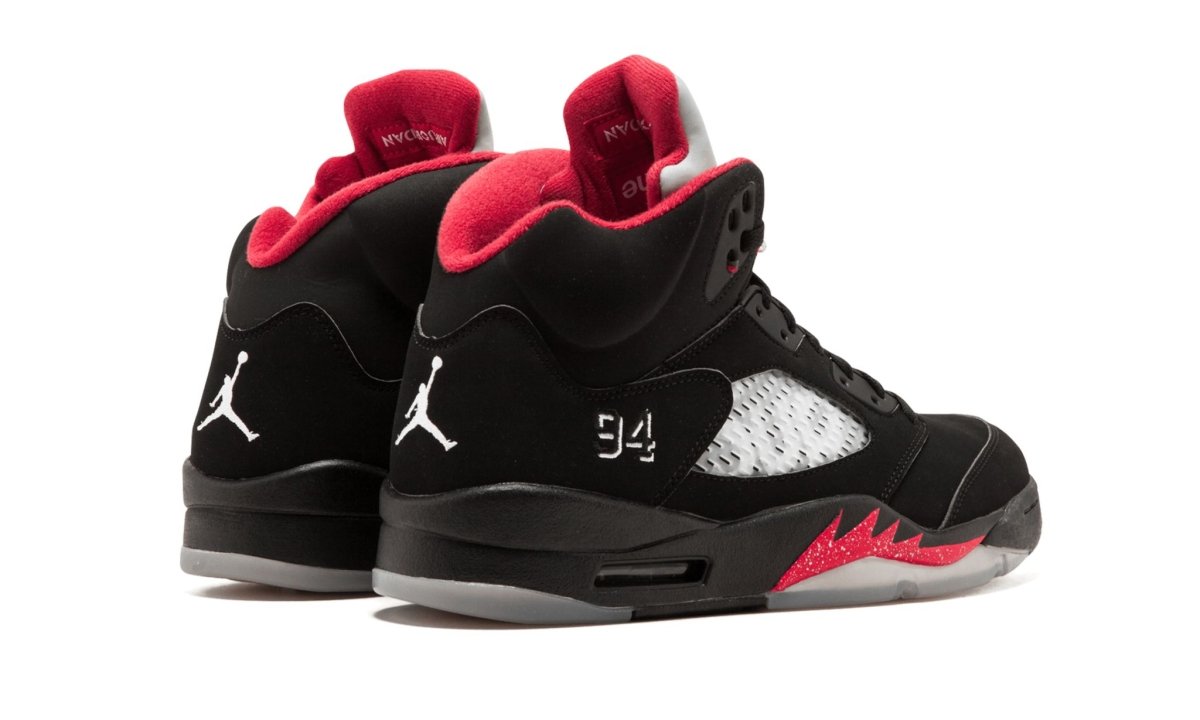 Air Jordan 5 Retro Supreme Black