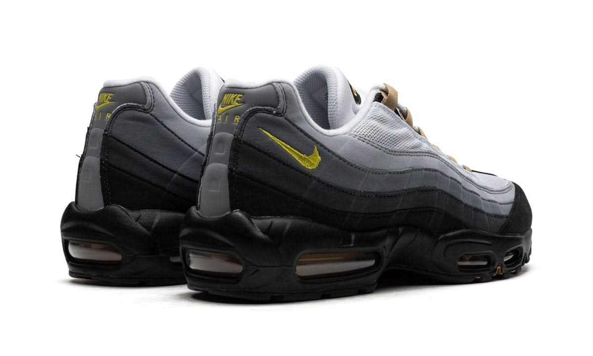 Air Max 95 Icons Yellow Strike - MNR Sneakers