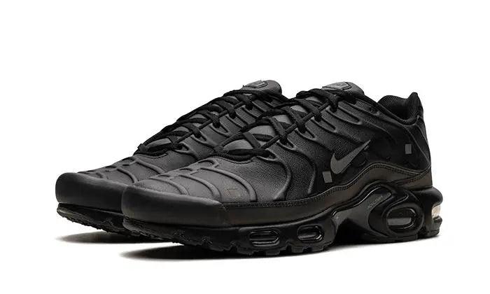 Air Max Plus A - COLD - WALL Black